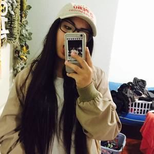 Meet your Posher, Grace